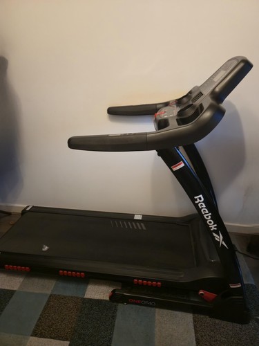 Reebok one gt40s - reebok, electric